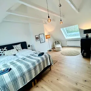 Apartment Feelslikehome - Reihenhaus Zwischen Hamburg Und Heide Mit Garten&garage