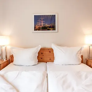 3* Hotel Budget By Zeppelin